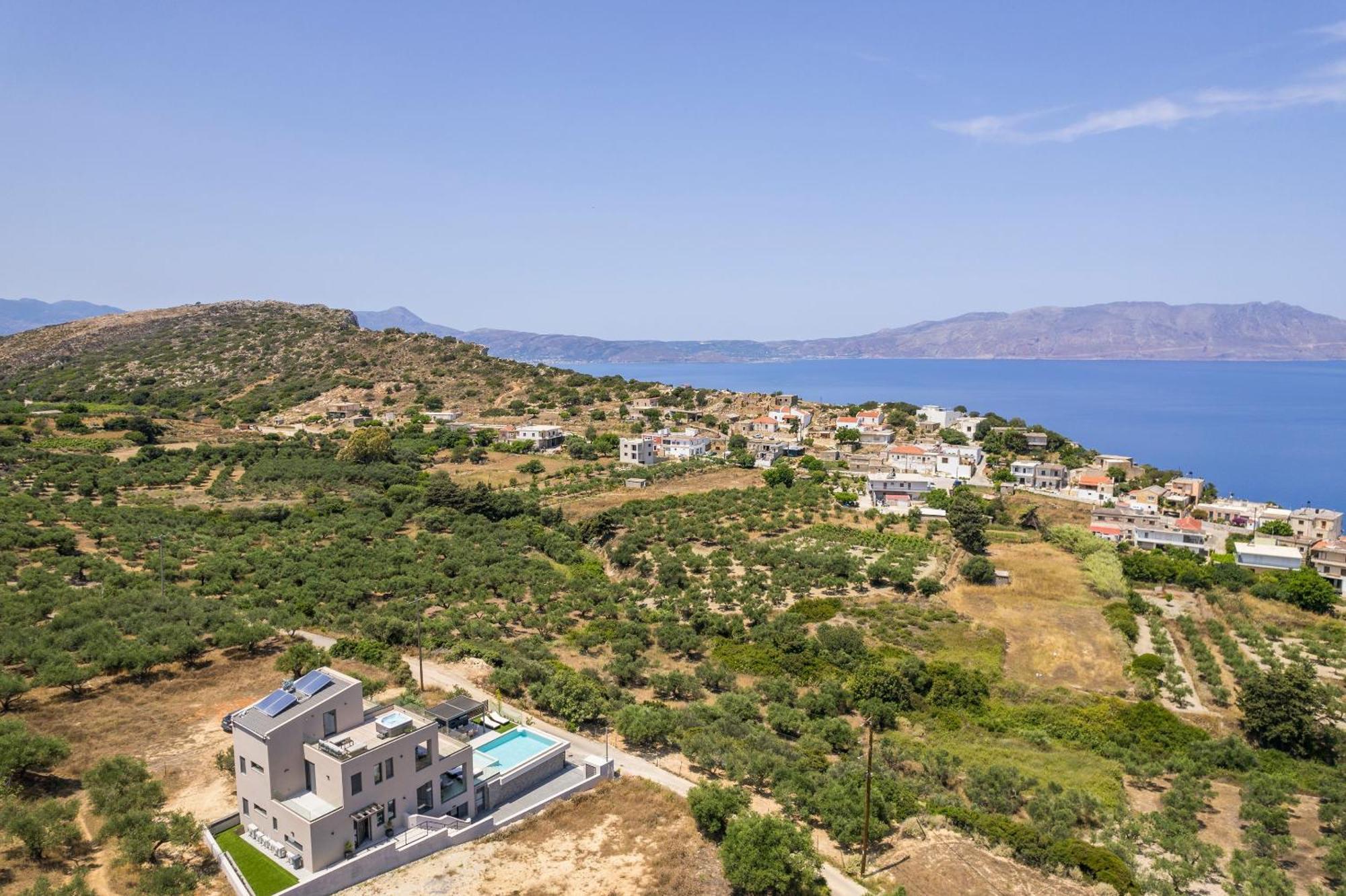 Villa Ekphrasis With Sea View And Jacuzzi Ravdhoúkha 外观 照片